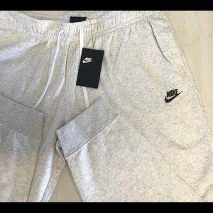 Women’s sweats
